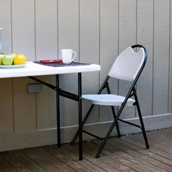 Alextend 4 Pack Plastic Folding Chairs With 350lbs Weight Capacity, Stackable Event Chair, Lightweight Folding Chair (White)